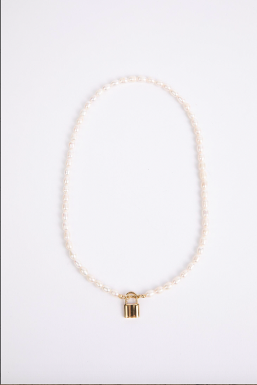 Locked Lover Necklace | Pearl & Gold