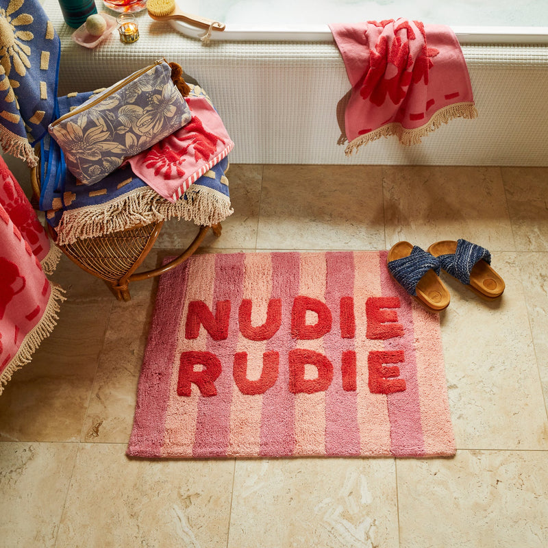 Nudie rudie | Posy