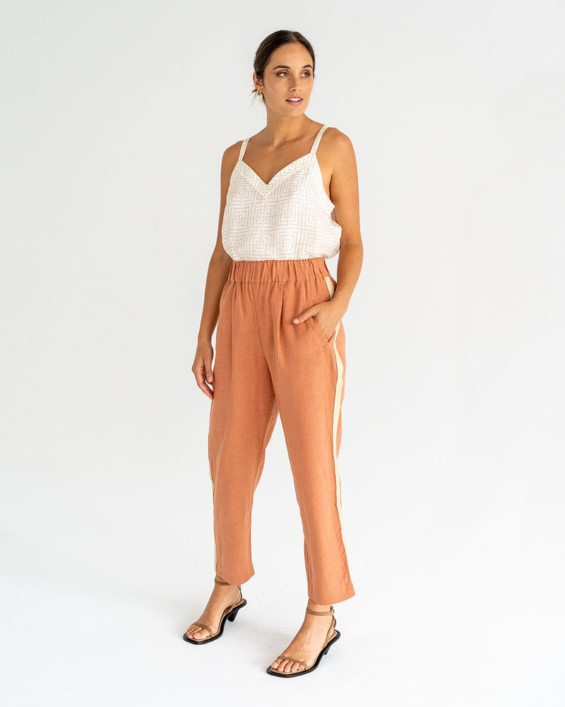 Leah Tapered Trouser | Terracotta